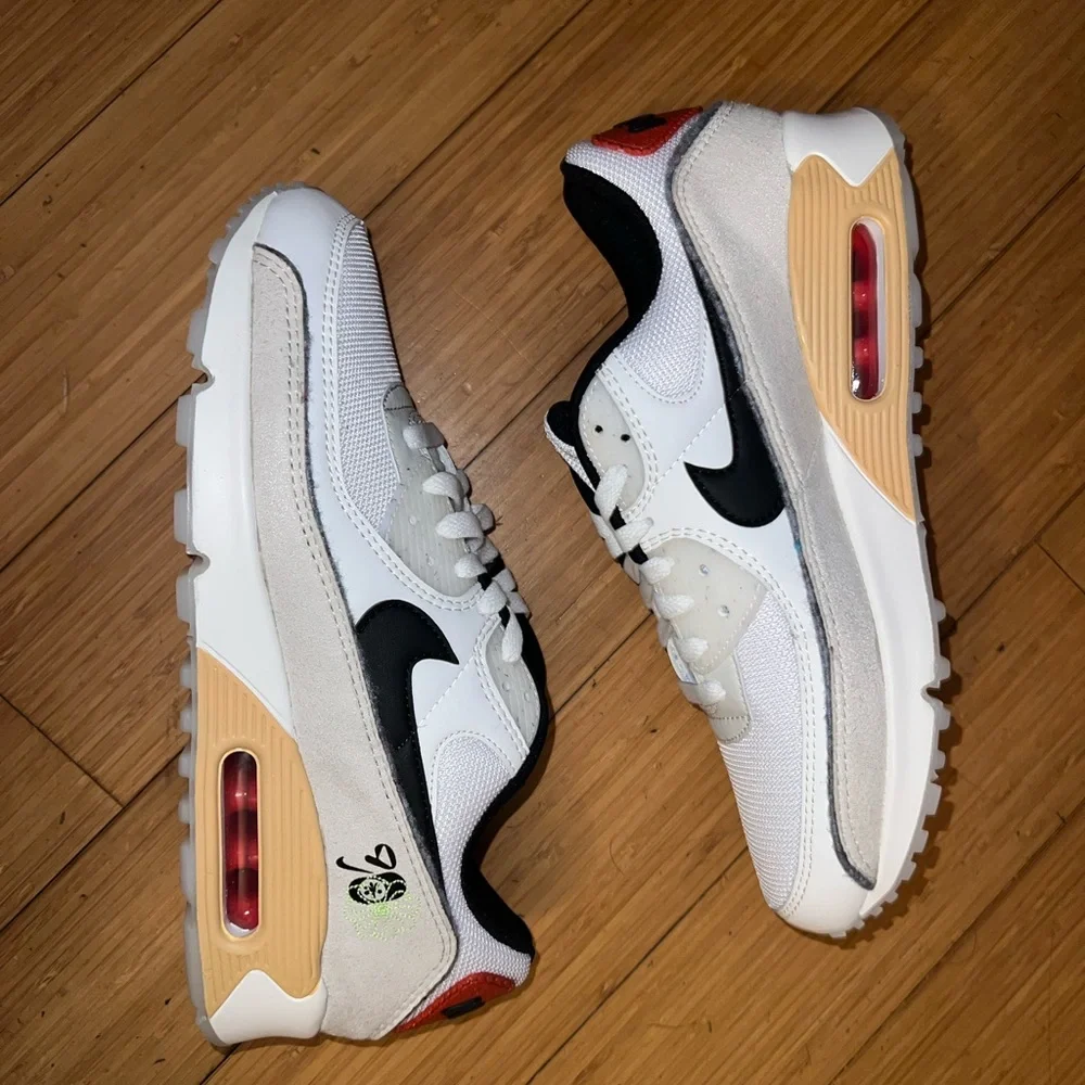 New Nike Air Max 90 SE "Swoosh Fiber" White Black Sesame DV3335-100 Men's 10 - Picture 6 of 10